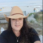 Lori Deramus Profile Picture